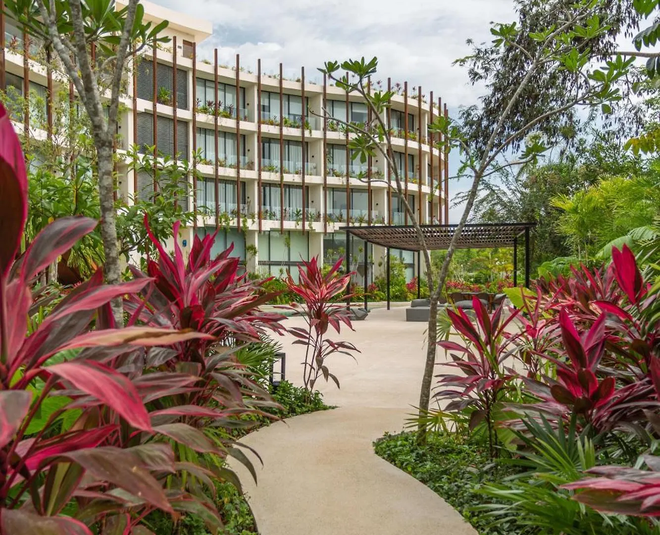 툴룸 Mistiq Gardens 2 아파트