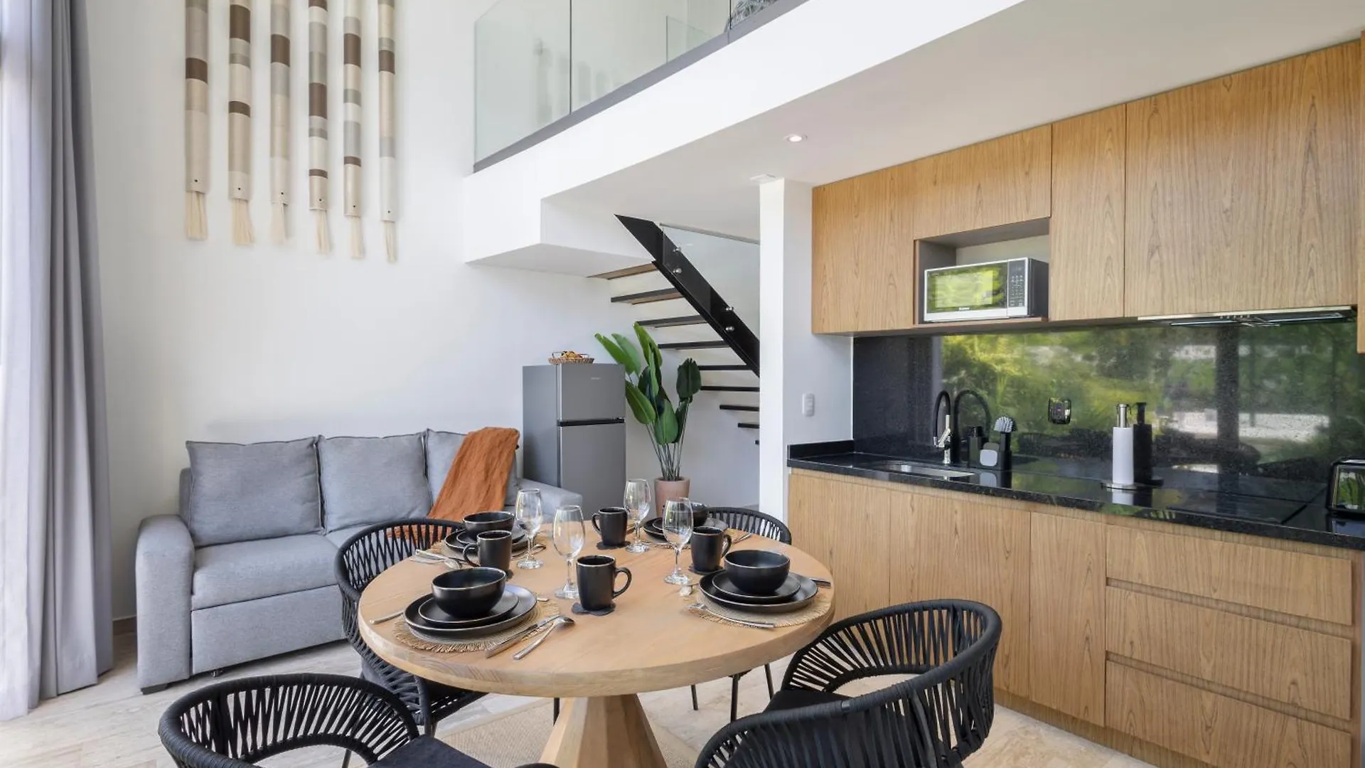 툴룸 Mistiq Gardens 2 아파트