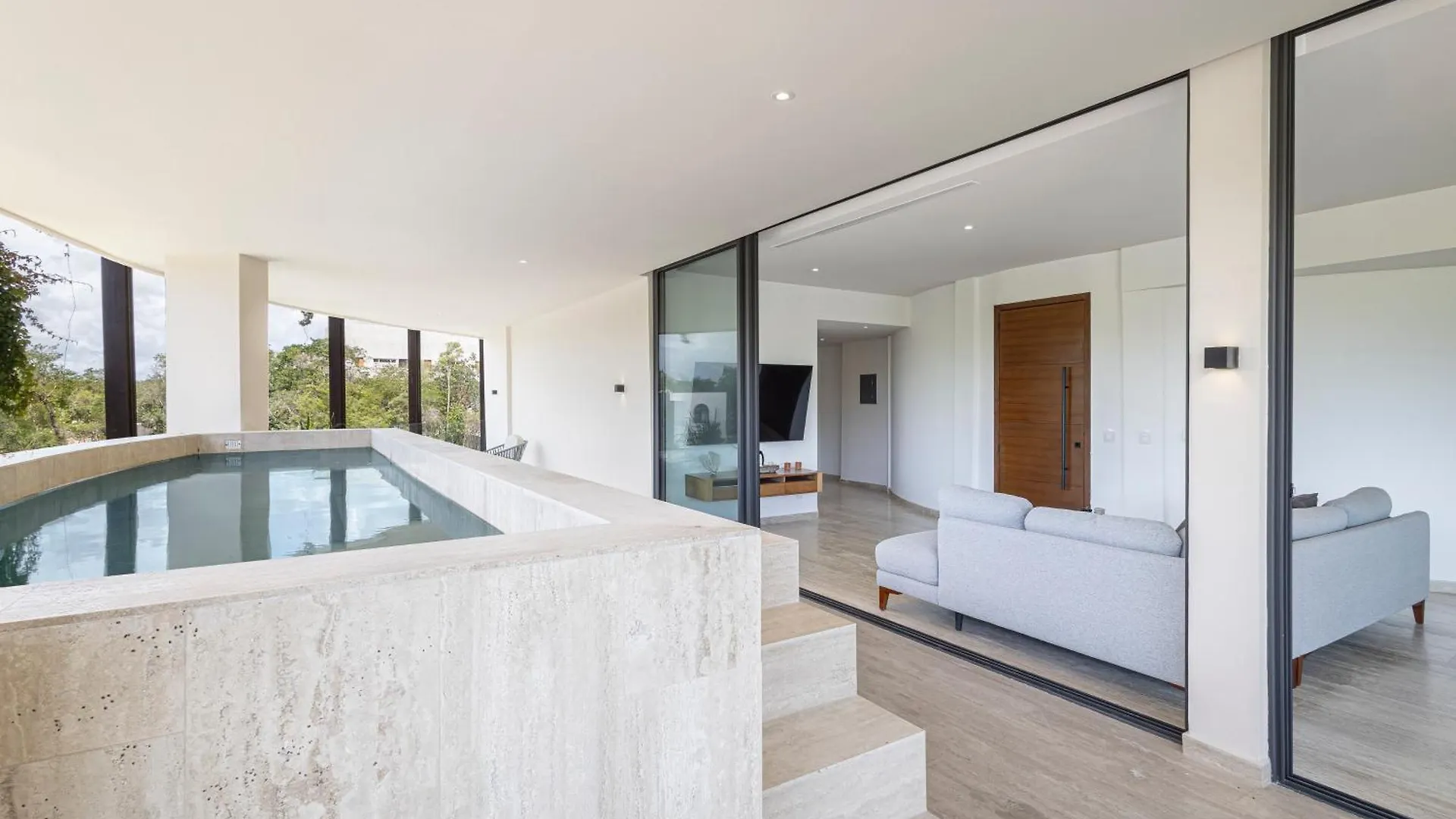 툴룸 Mistiq Gardens 2 아파트